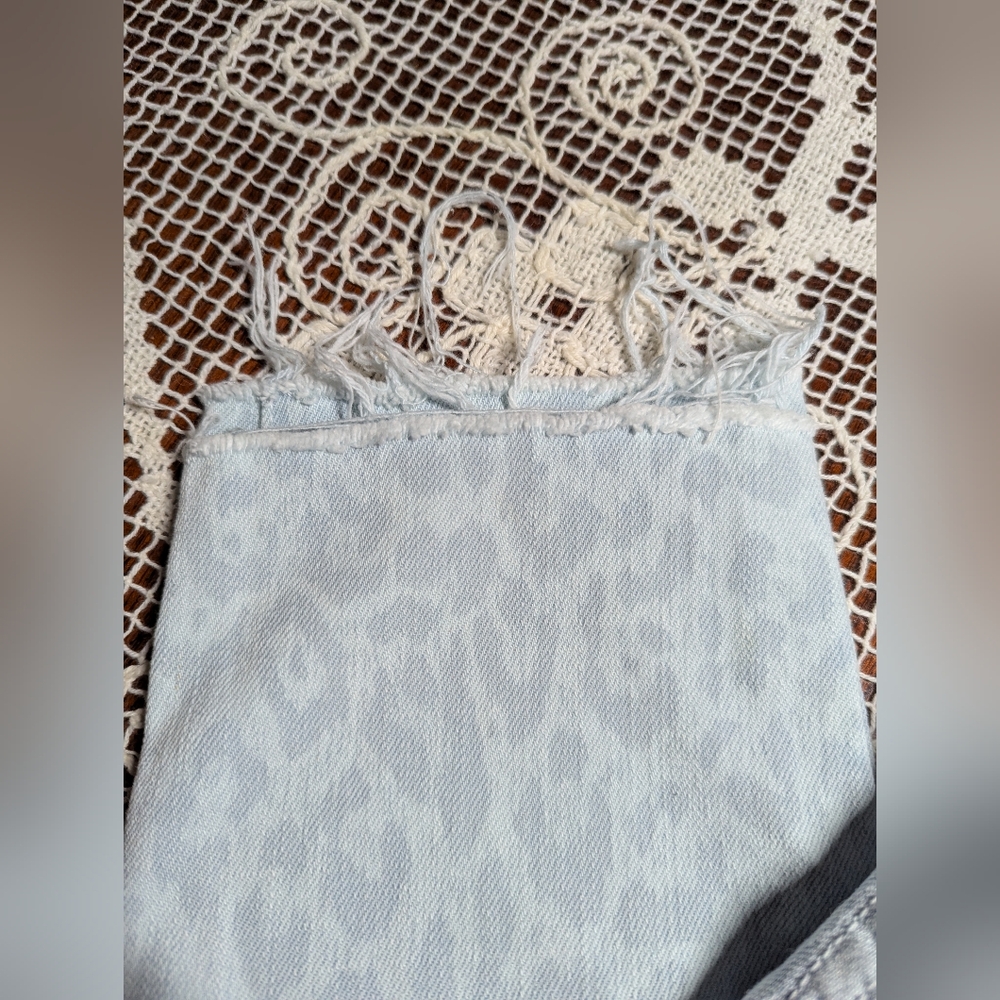 Current Elliot Jeans. Size 25 - Picture 2 of 4